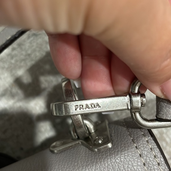 Prada crossbody - Picture 3 of 6